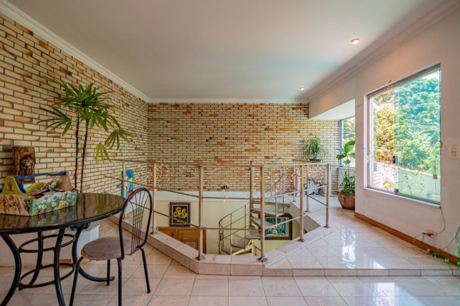 Imagem Casa com 4 Quartos à Venda, 420 m² em Bela Aliança - São Paulo Imagem Casa com 4 Quartos à Venda, 420 m² em Bela Aliança - São Paulo