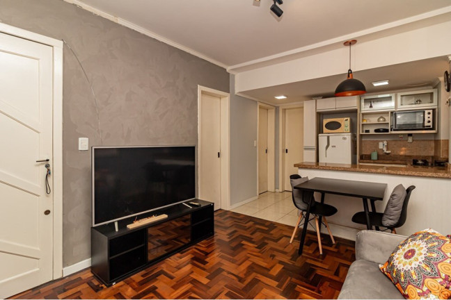 Imagem Apartamento com 2 Quartos à Venda, 41 m² em Menino Deus - Porto Alegre Imagem Apartamento com 2 Quartos à Venda, 41 m² em Menino Deus - Porto Alegre