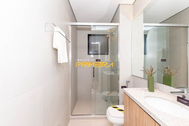 Imagem Apartamento com 2 Quartos à Venda, em Bigorrilho - Curitiba Imagem Apartamento com 2 Quartos à Venda, em Bigorrilho - Curitiba