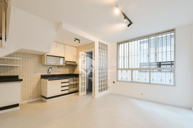 Imagem Imóvel com 1 Quarto à Venda, 51 m² em Cerqueira César - São Paulo Imagem Imóvel com 1 Quarto à Venda, 51 m² em Cerqueira César - São Paulo