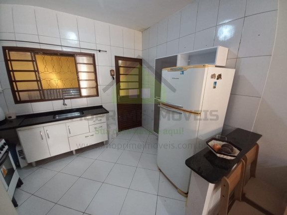 Imagem Casa com 2 Quartos à Venda, 280 m² em Jardim Santa Marina - Jacareí Imagem Casa com 2 Quartos à Venda, 280 m² em Jardim Santa Marina - Jacareí