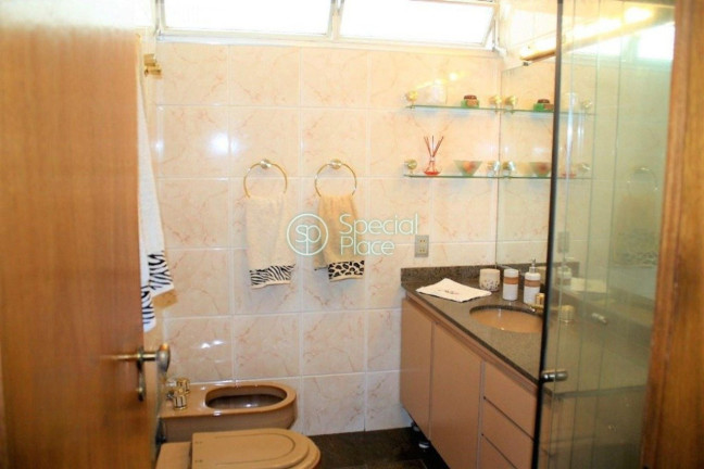 Imagem Apartamento com 3 Quartos à Venda, 250 m² em Itaim Bibi - São Paulo Imagem Apartamento com 3 Quartos à Venda, 250 m² em Itaim Bibi - São Paulo
