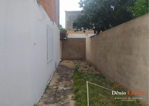 Imagem Casa com 3 Quartos à Venda, 150 m² em Planalto - Montes Claros