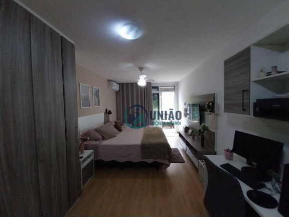 Imagem Apartamento com 3 Quartos à Venda, 140 m² em Itaipu - Niterói