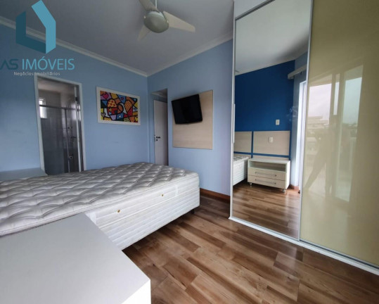 Imagem Apartamento com 3 Quartos à Venda, 190 m² em Centro - Cabo Frio