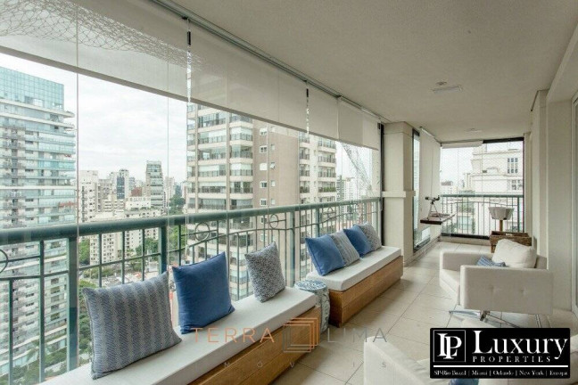 Imagem Apartamento com 3 Quartos à Venda, 311 m² em Vila Nova Conceição - São Paulo