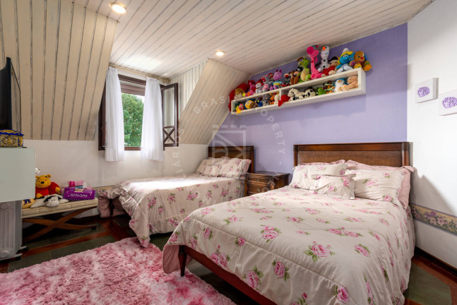 Imagem Casa com 5 Quartos à Venda, 1 m² em Jardim Manancial - Campos Do Jordão Imagem Casa com 5 Quartos à Venda, 1 m² em Jardim Manancial - Campos Do Jordão