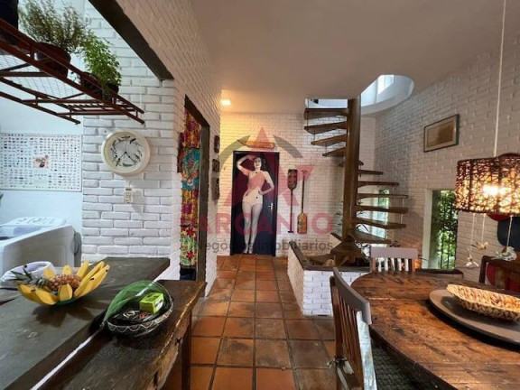 Imagem Casa com 3 Quartos à Venda, 106 m² em Itagua - Ubatuba Imagem Casa com 3 Quartos à Venda, 106 m² em Itagua - Ubatuba