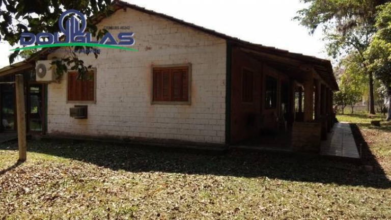 Imagem Casa com 3 Quartos à Venda, 2.640 m² em Viamão Imagem Casa com 3 Quartos à Venda, 2.640 m² em Viamão