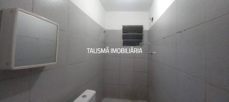 Imagem Casa com 2 Quartos à Venda, 530 m² em Vila Iasi - Taboão Da Serra