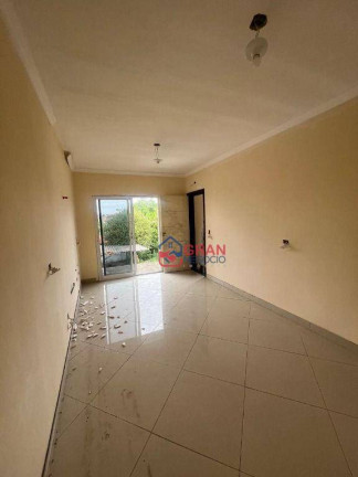 Imagem Sobrado com 3 Quartos à Venda, 120 m² em Capão Da Imbuia - Curitiba Imagem Sobrado com 3 Quartos à Venda, 120 m² em Capão Da Imbuia - Curitiba