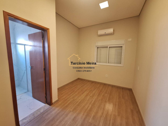 Imagem Casa com 3 Quartos à Venda, 250 m² em Parque Olívio Franceschini - Hortolândia Imagem Casa com 3 Quartos à Venda, 250 m² em Parque Olívio Franceschini - Hortolândia