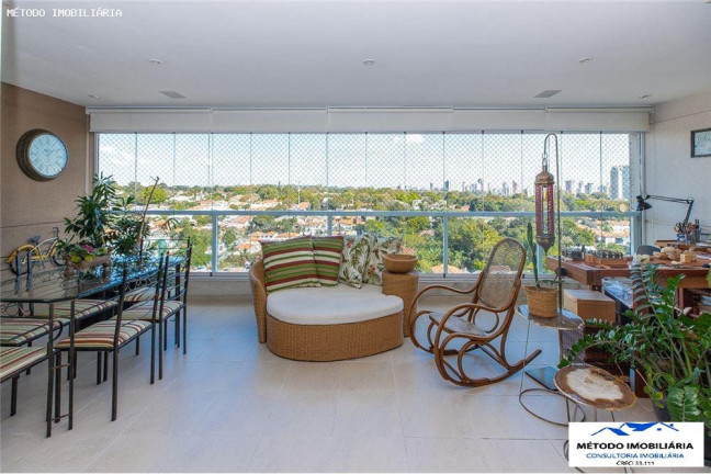 Imagem Imóvel com 3 Quartos à Venda, 180 m² em Campo Belo - São Paulo Imagem Imóvel com 3 Quartos à Venda, 180 m² em Campo Belo - São Paulo