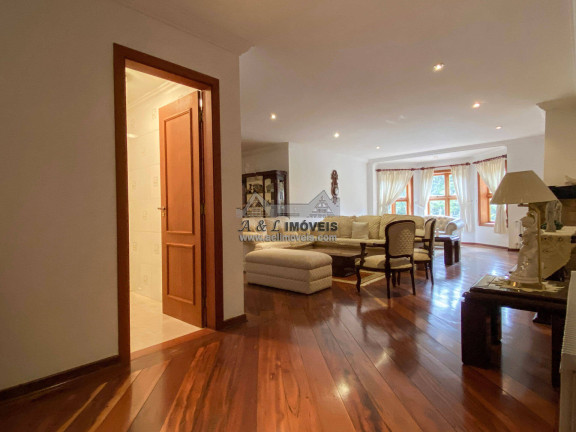 Imagem Apartamento com 3 Quartos à Venda, 168 m² em Jardim Alpestre - Campos Do Jordão Imagem Apartamento com 3 Quartos à Venda, 168 m² em Jardim Alpestre - Campos Do Jordão