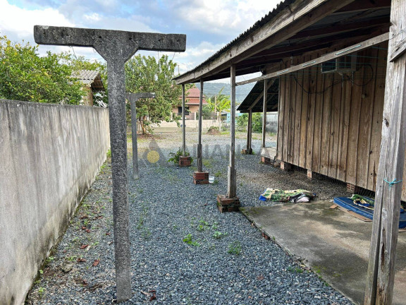 Imagem Terreno à Venda, 370 m² em Centro - Penha Imagem Terreno à Venda, 370 m² em Centro - Penha