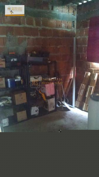 Imagem Casa com 5 Quartos à Venda, 220 m² em Vila Zanardi - Guarulhos