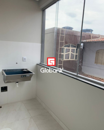 Imagem Imóvel com 3 Quartos à Venda, 185 m² em Vila Exposição - Montes Claros Imagem Imóvel com 3 Quartos à Venda, 185 m² em Vila Exposição - Montes Claros