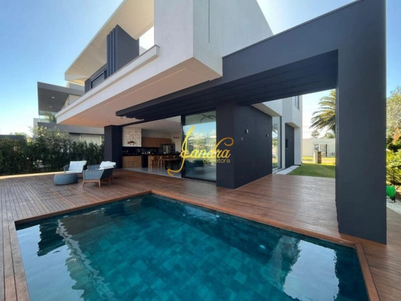 Casa de Condomínio com 5 Quartos à Venda, 351 m² em Centro - Xangri-la