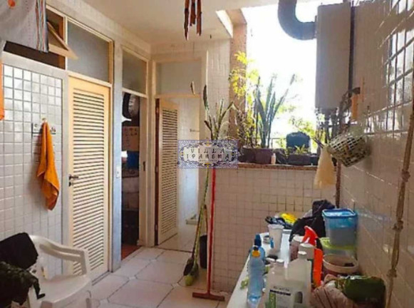Imagem Apartamento com 3 Quartos à Venda, 201 m² em Copacabana - Rio De Janeiro Imagem Apartamento com 3 Quartos à Venda, 201 m² em Copacabana - Rio De Janeiro