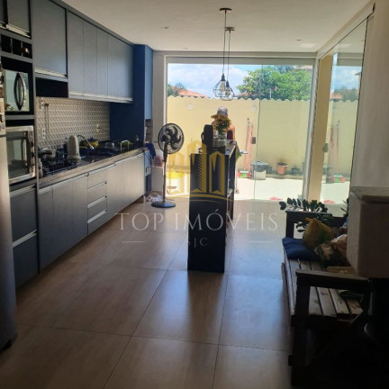 Imagem Casa com 4 Quartos à Venda, 125 m² em Jardim Santa Inês Ii - São José Dos Campos Imagem Casa com 4 Quartos à Venda, 125 m² em Jardim Santa Inês Ii - São José Dos Campos
