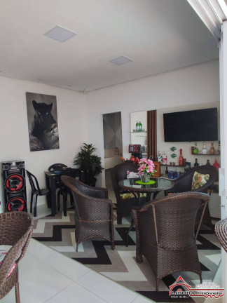 Imagem Casa com 2 Quartos à Venda, 240 m² em Centro - Jacareí Imagem Casa com 2 Quartos à Venda, 240 m² em Centro - Jacareí