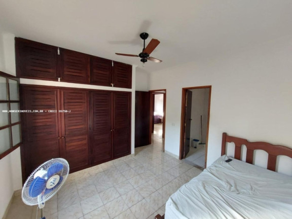 Imagem Casa com 3 Quartos à Venda, em Prainha - Caraguatatuba Imagem Casa com 3 Quartos à Venda, em Prainha - Caraguatatuba