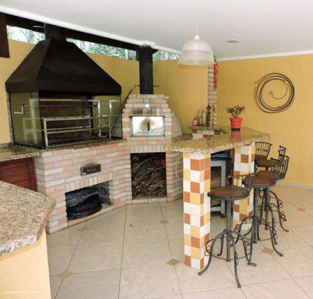 Imagem Casa à Venda, em Chácara Vale Do Rio Cotia - Carapicuíba Imagem Casa à Venda, em Chácara Vale Do Rio Cotia - Carapicuíba