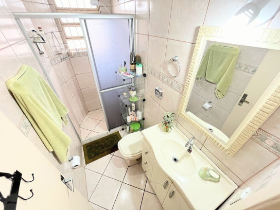 Imagem Imóvel com 2 Quartos à Venda, em Cavalhada - Porto Alegre Imagem Imóvel com 2 Quartos à Venda, em Cavalhada - Porto Alegre