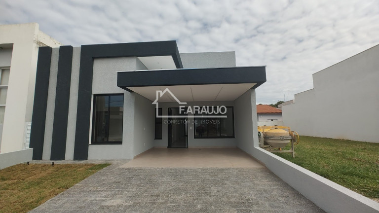 Imóvel com 3 Quartos à Venda,  em Cajuru Do Sul - Sorocaba
