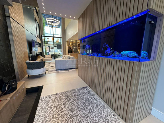 Imagem Casa de Condomínio com 4 Quartos à Venda, 360 m² em Santa Regina - Camboriú
