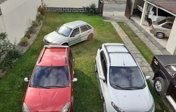 Imagem Casa com 7 Quartos à Venda, 186 m² em Várzea - Teresópolis