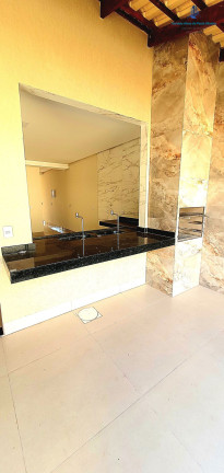 Imagem Sobrado com 4 Quartos à Venda, 215 m² em Setor Jaó - Goiânia