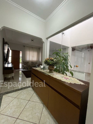 Imagem Casa com 2 Quartos à Venda, 180 m² em Jardim Príncipe - Lençóis Paulista Imagem Casa com 2 Quartos à Venda, 180 m² em Jardim Príncipe - Lençóis Paulista