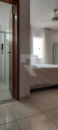 Imagem Apartamento com 3 Quartos à Venda, 72 m²