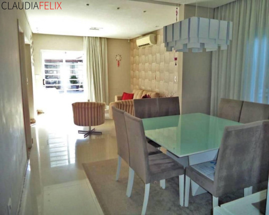 Imagem Casa com 3 Quartos à Venda, 227 m² em Guilhermina - Praia Grande Imagem Casa com 3 Quartos à Venda, 227 m² em Guilhermina - Praia Grande