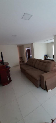 Imagem Casa com 6 Quartos à Venda, 240 m² em Vila Carrão - São Paulo Imagem Casa com 6 Quartos à Venda, 240 m² em Vila Carrão - São Paulo