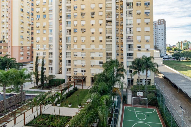 Imagem Imóvel com 3 Quartos à Venda, em Vila Ipiranga - Porto Alegre Imagem Imóvel com 3 Quartos à Venda, em Vila Ipiranga - Porto Alegre