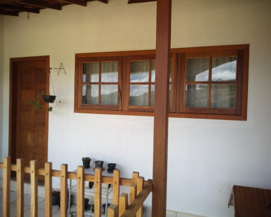 Imagem Imóvel com 3 Quartos à Venda, 1.368 m² em Fazendinhas Miragem - Simão Pereira