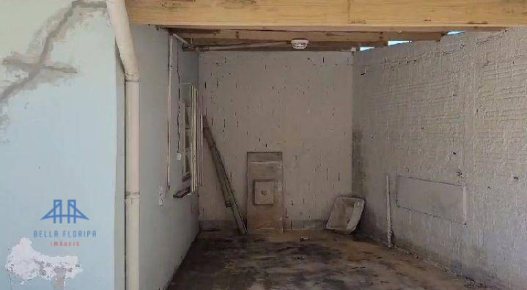 Imagem Casa à Venda, 183 m² em Centro - Palhoça Imagem Casa à Venda, 183 m² em Centro - Palhoça