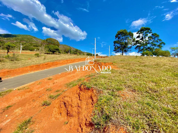 Imagem Terreno à Venda, 318 m² em Centro - Extrema Imagem Terreno à Venda, 318 m² em Centro - Extrema