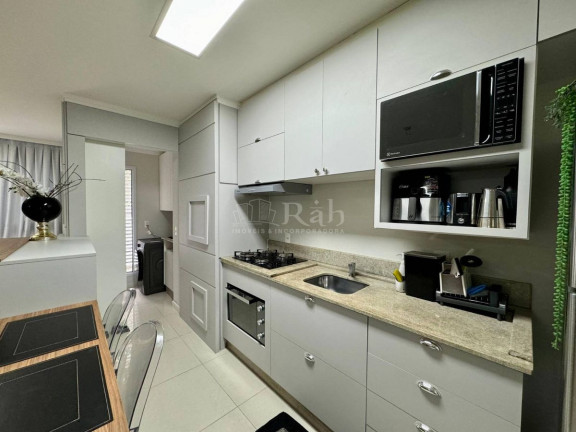 Imagem Apartamento com 2 Quartos à Venda, 62 m² em Balneário Camboriú