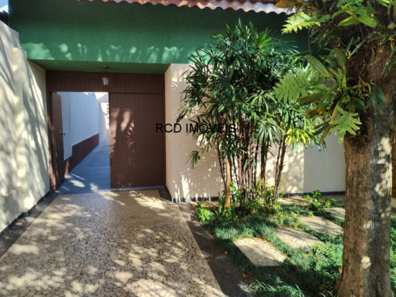 Imagem Casa com 3 Quartos à Venda, 180 m² em Caxingui - São Paulo