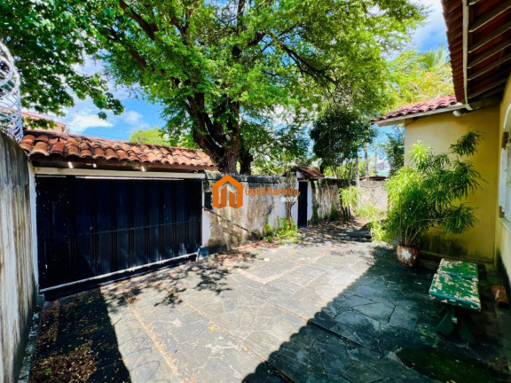Imagem Casa com 3 Quartos à Venda, 323 m² em Varjota - Fortaleza Imagem Casa com 3 Quartos à Venda, 323 m² em Varjota - Fortaleza