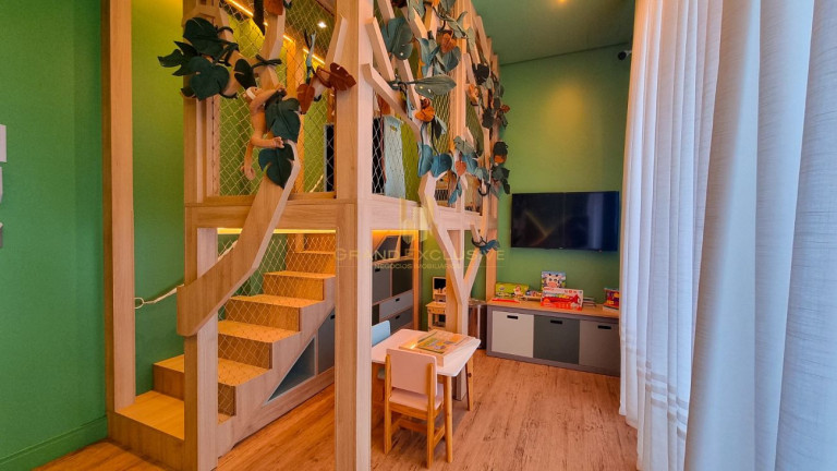 Imagem Apartamento com 4 Quartos à Venda, 160 m² em Pioneiros - Balneário Camboriú Imagem Apartamento com 4 Quartos à Venda, 160 m² em Pioneiros - Balneário Camboriú