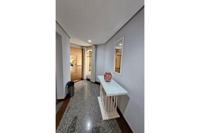 Imagem Imóvel com 4 Quartos à Venda, 143 m² em Moema - São Paulo