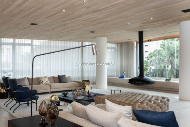 Imagem Apartamento com 3 Quartos à Venda, 606 m² em Itaim Bibi - São Paulo Imagem Apartamento com 3 Quartos à Venda, 606 m² em Itaim Bibi - São Paulo