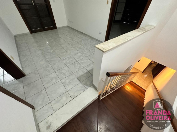 Imagem Sobrado com 4 Quartos à Venda, 127 m² em Centro - Ubatuba