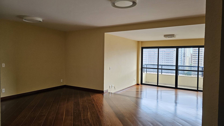 Apartamento com 3 Quartos para Alugar, 164 m² em Alphaville - Barueri