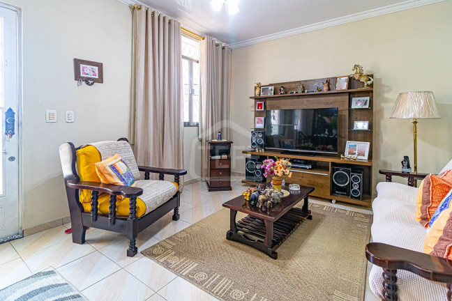 Imagem Casa com 3 Quartos à Venda, 221 m² em Irajá - Rio De Janeiro