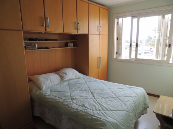 Imagem Casa com 3 Quartos à Venda, 88 m² em Passo Da Areia - Porto Alegre